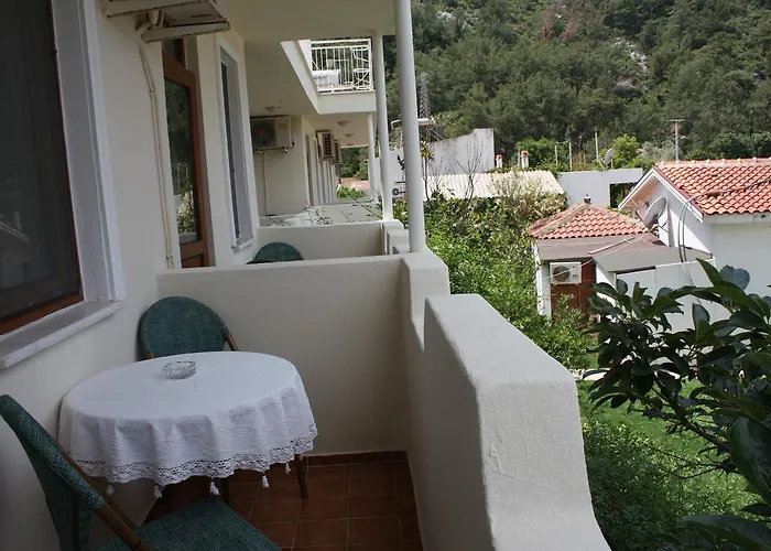 Palmiye & Marina Otel